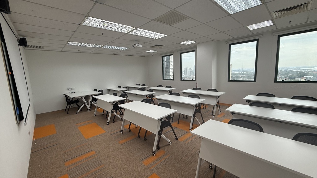 Training Room B - 24 Pax